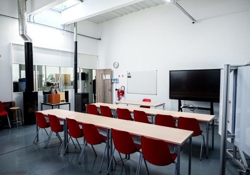 Ecrans interactifs dans toutes les salles